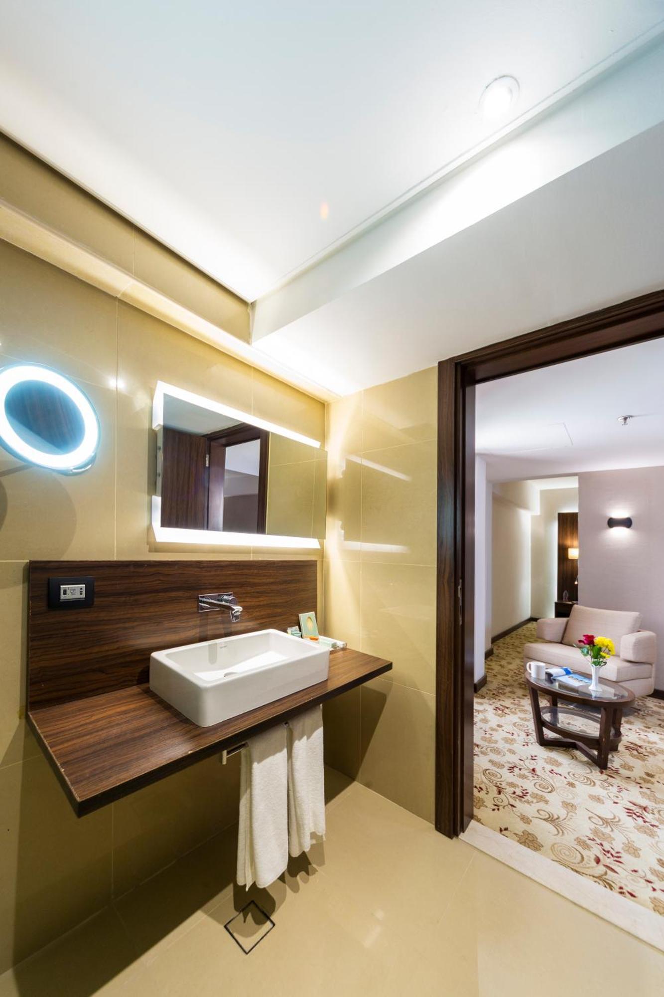 Retaj Inn الوكرة الغرفة الصورة